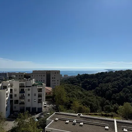 Lägenhet Stunning Apartment, Sea View,superbe Vue